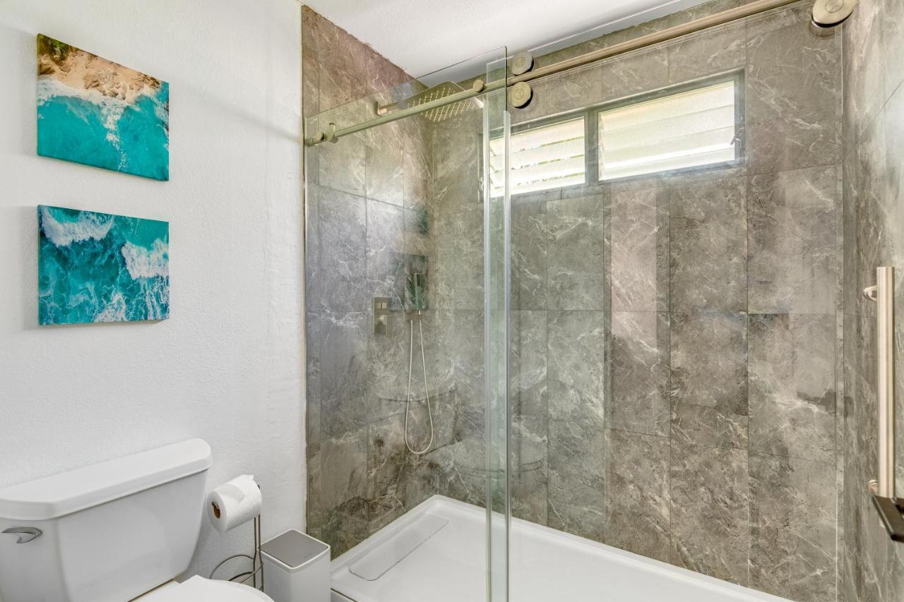 Newly Renovated Condo With Sup Paddle Boards And Golf Clubs Included Kailua-Kona Eksteriør billede