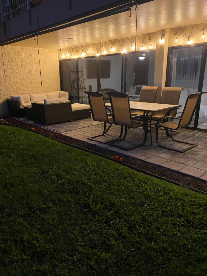 Newly Renovated Condo With Sup Paddle Boards And Golf Clubs Included Kailua-Kona Eksteriør billede